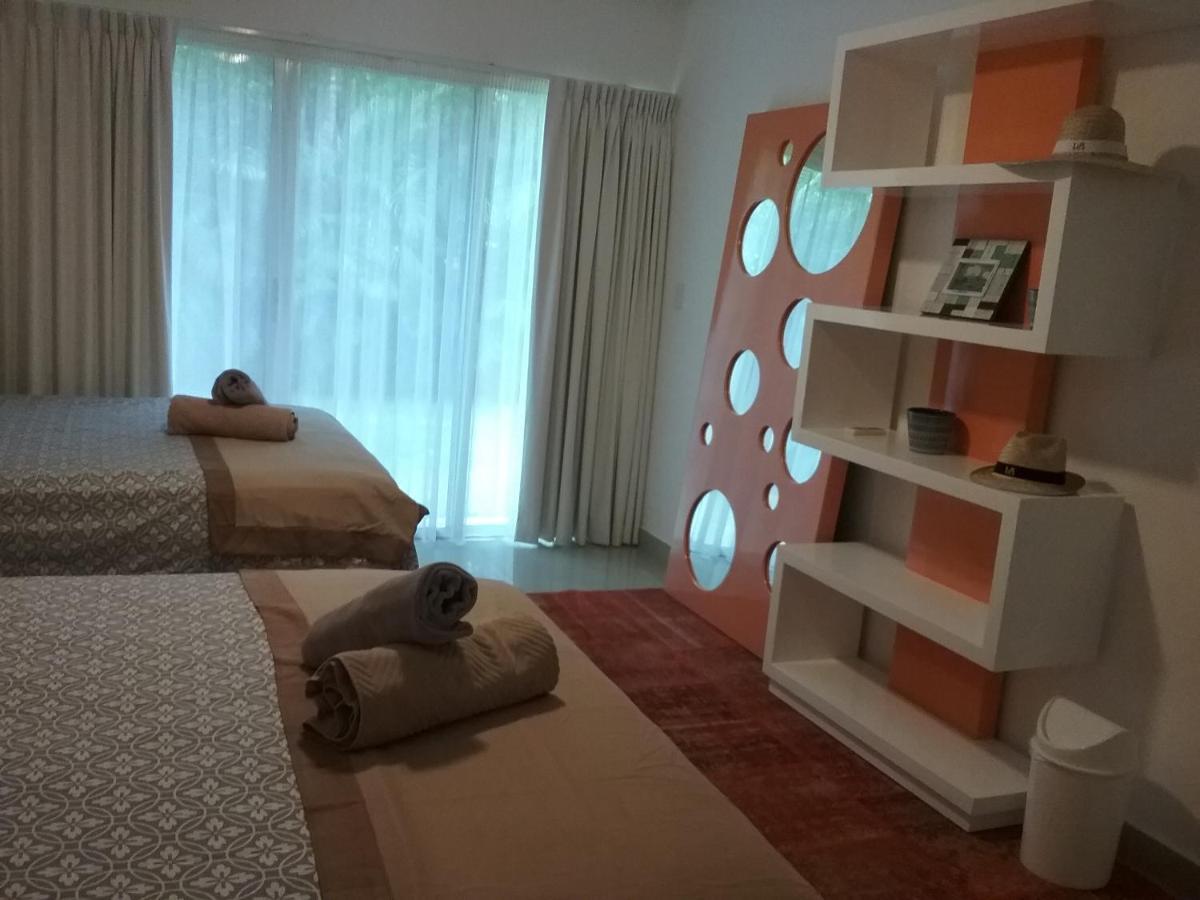 Casa Rioja Playacar Bed & Breakfast Playa del Carmen Bagian luar foto